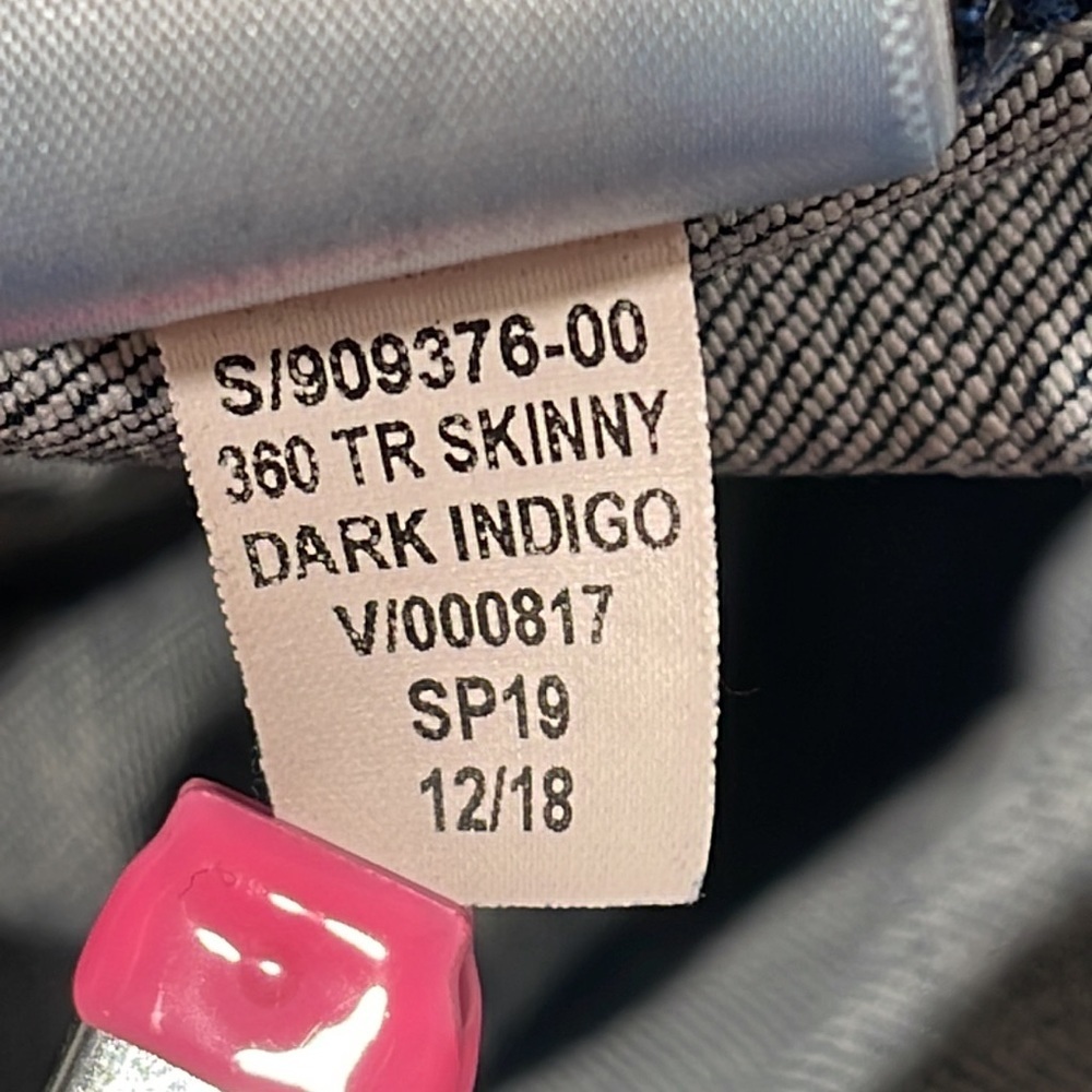 GAP 360 True Skinny Dark Indigo Wash Denim Jeans With Pockets Size 30 Regular - Picture 10 of 10